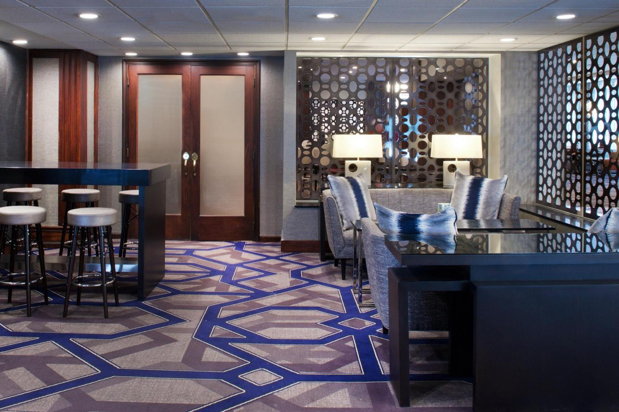 Sheraton Indianapolis City Centre Hotel Екстериор снимка