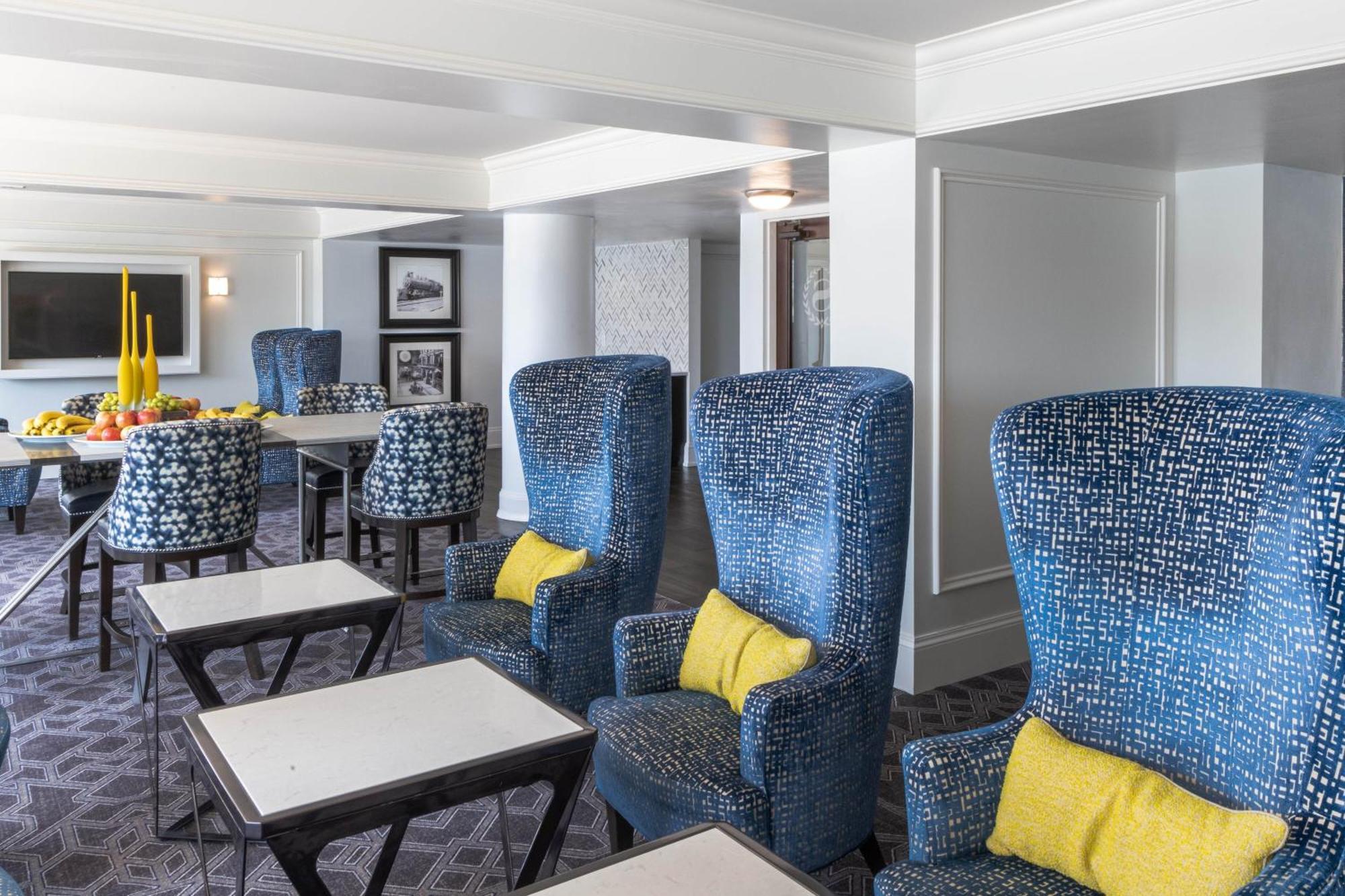 Sheraton Indianapolis City Centre Hotel Екстериор снимка