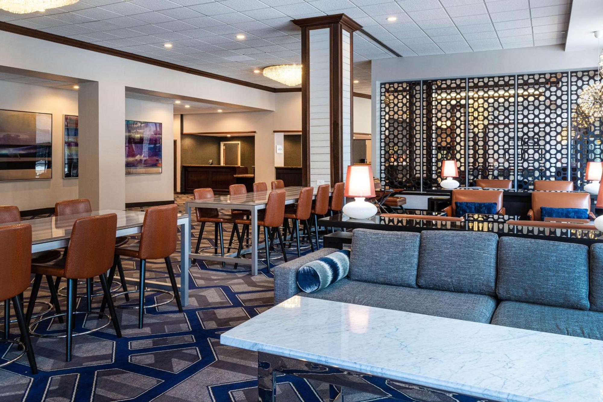 Sheraton Indianapolis City Centre Hotel Екстериор снимка